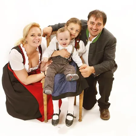 Lackner * Ried im Zillertal